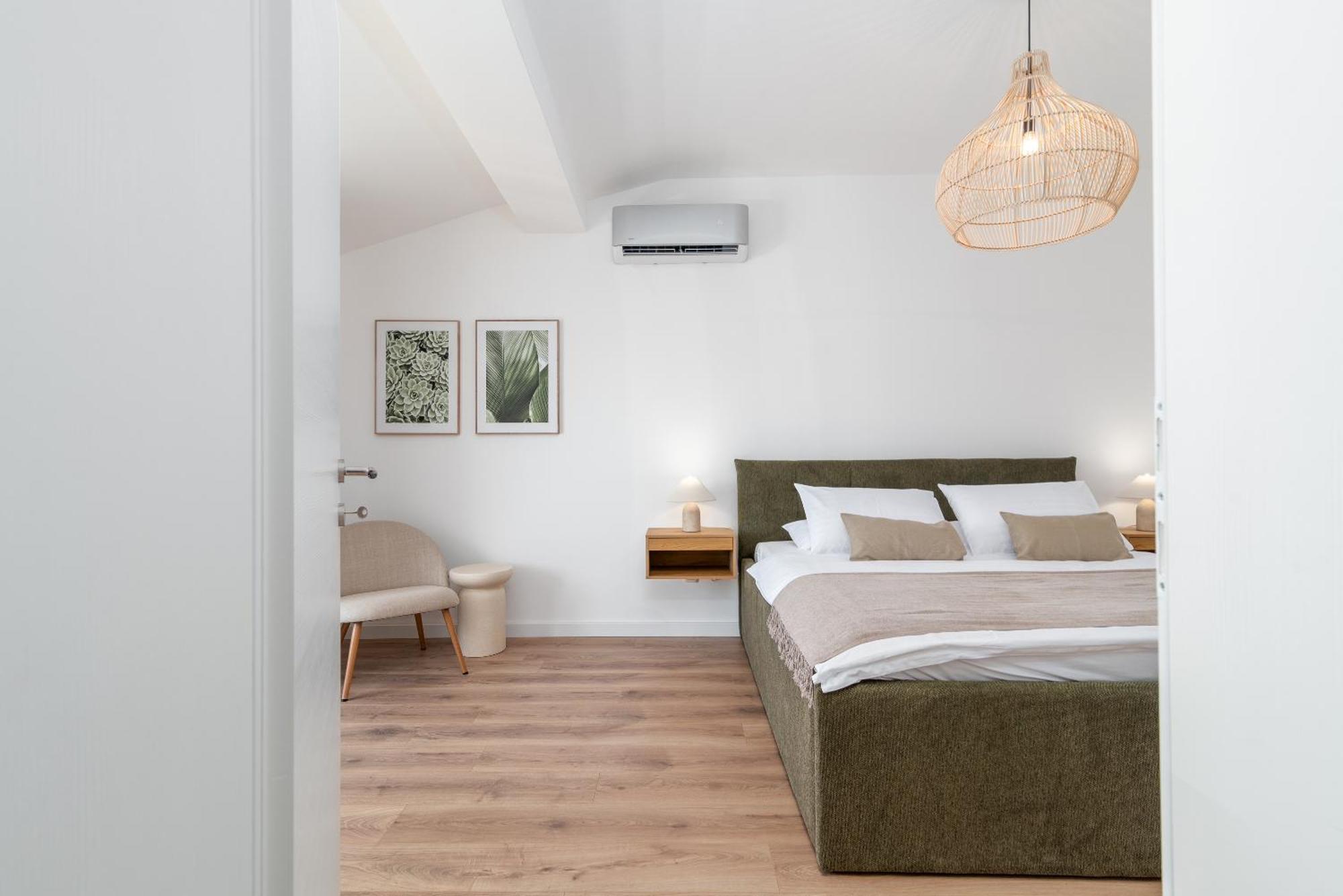 Sea View Apartment Karmen Йесенице Екстериор снимка