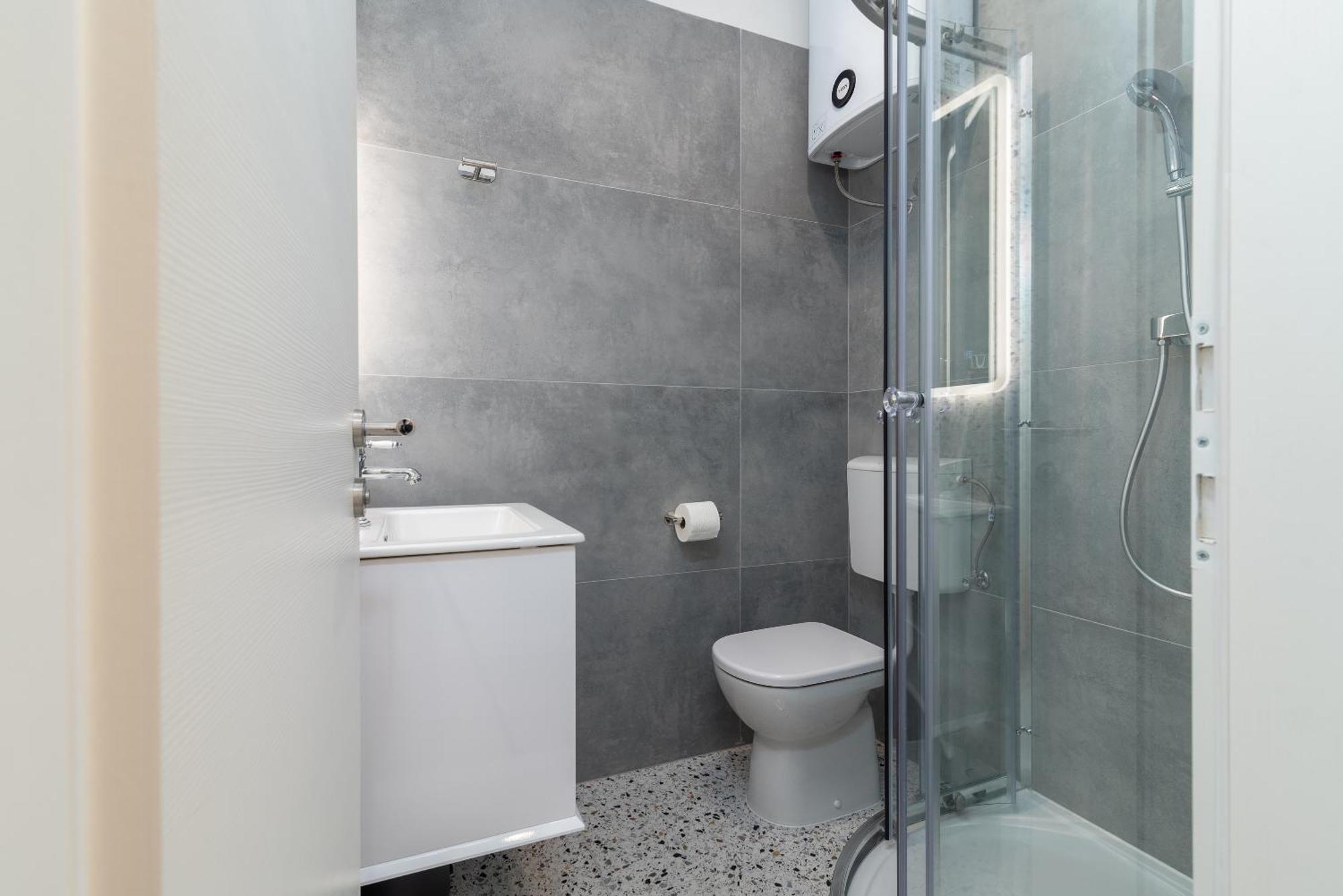 Sea View Apartment Karmen Йесенице Екстериор снимка