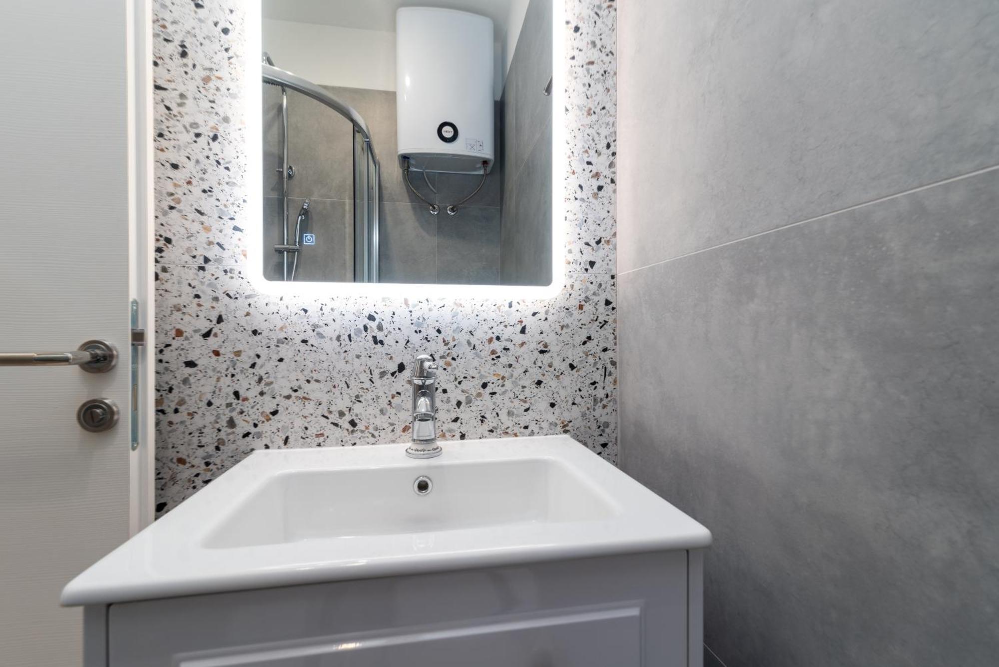 Sea View Apartment Karmen Йесенице Екстериор снимка