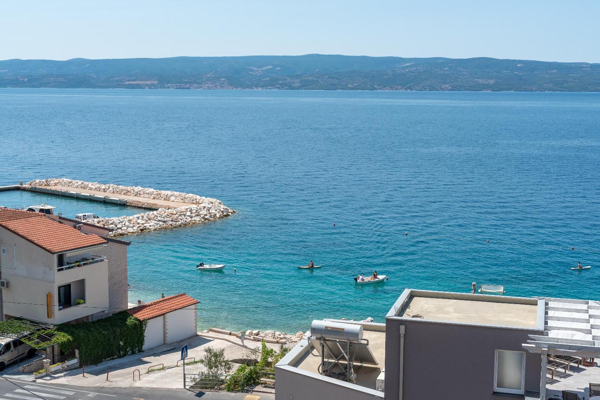 Sea View Apartment Karmen Йесенице Екстериор снимка
