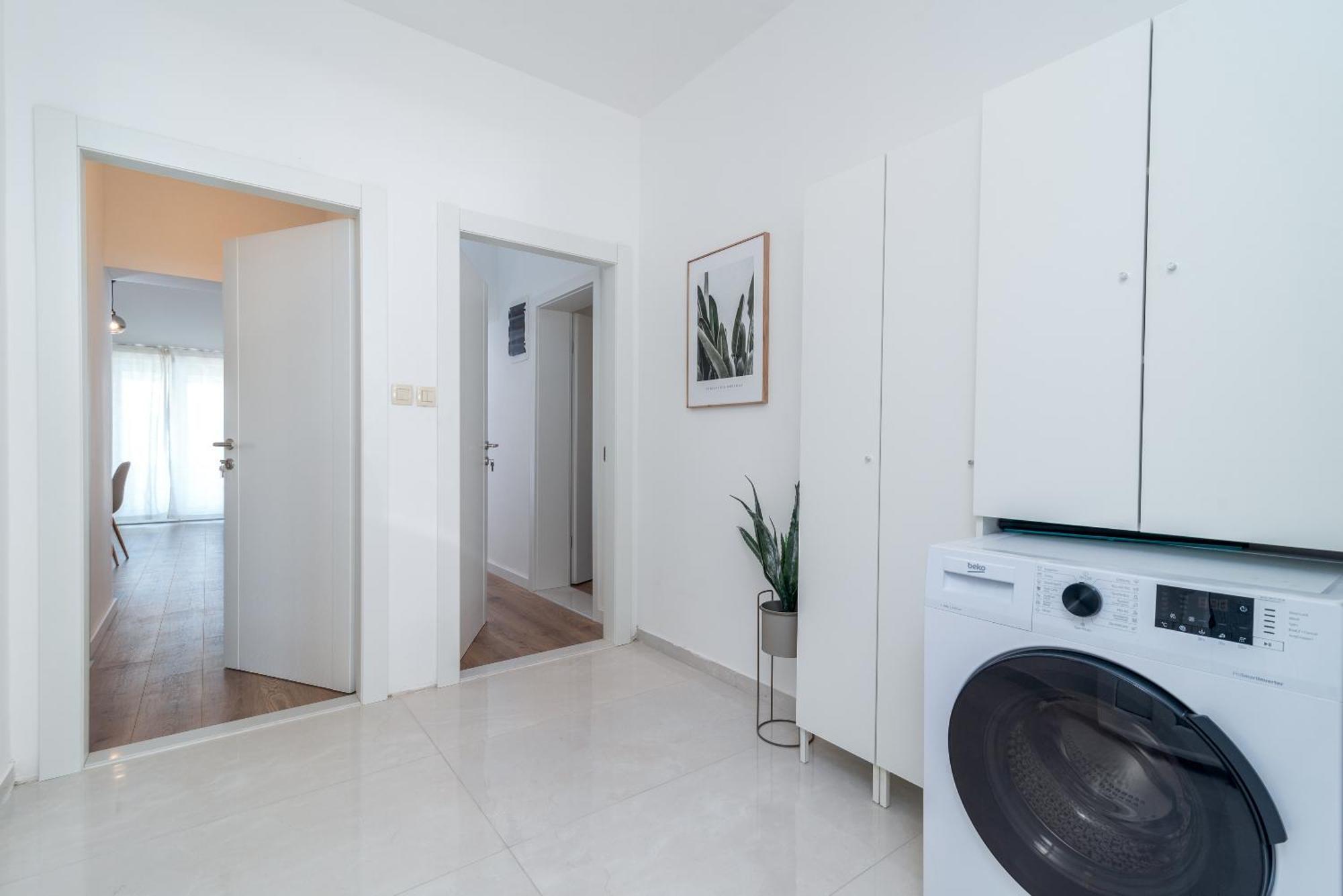 Sea View Apartment Karmen Йесенице Екстериор снимка