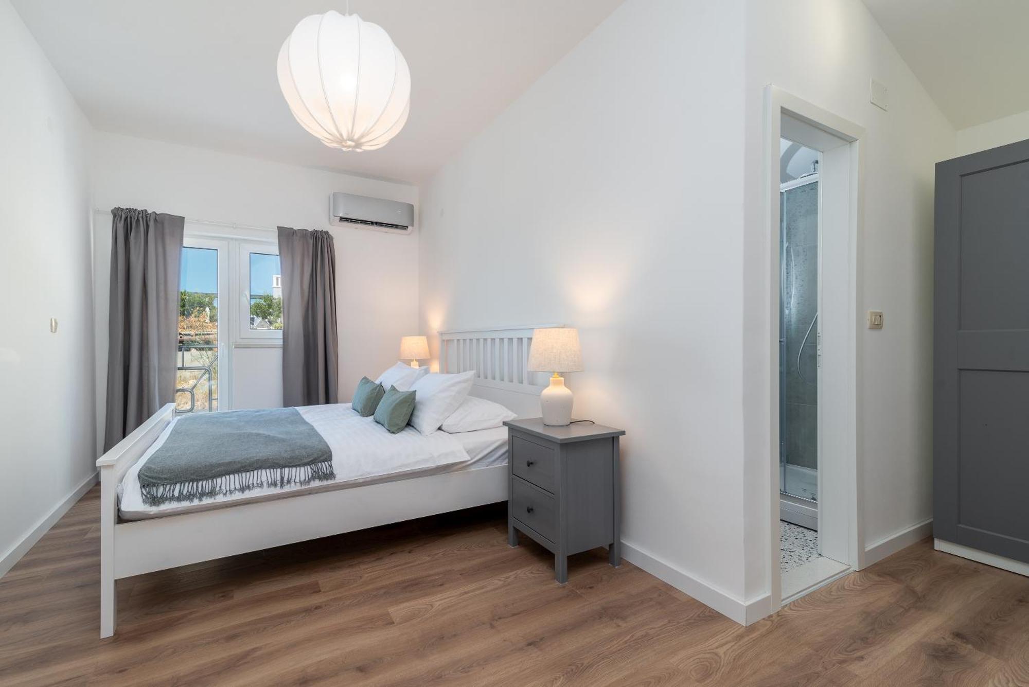 Sea View Apartment Karmen Йесенице Екстериор снимка