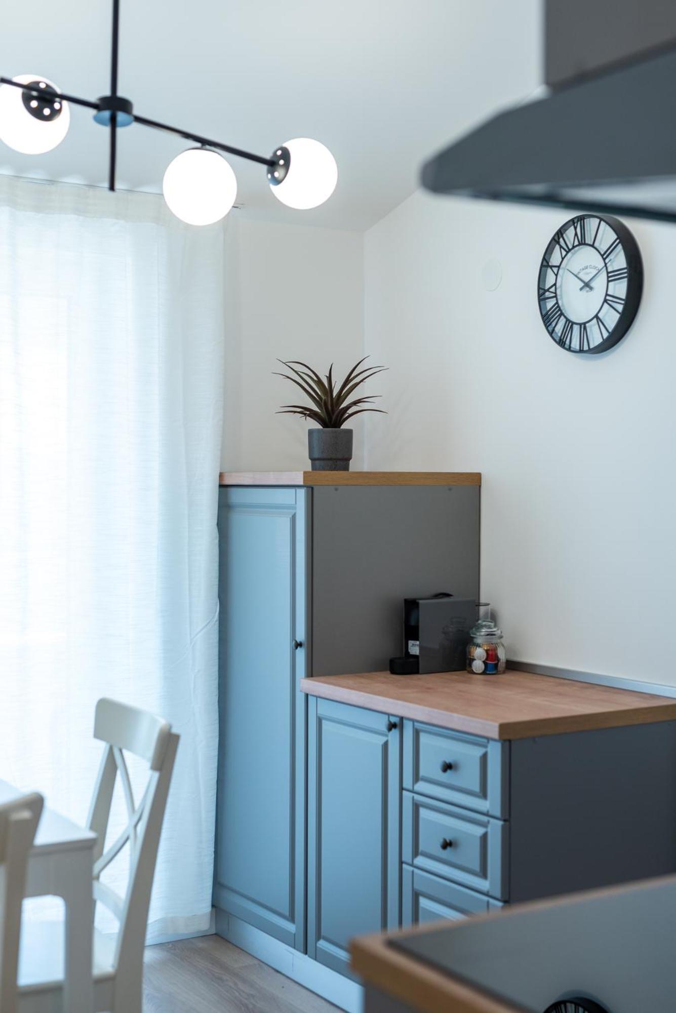 Sea View Apartment Karmen Йесенице Екстериор снимка